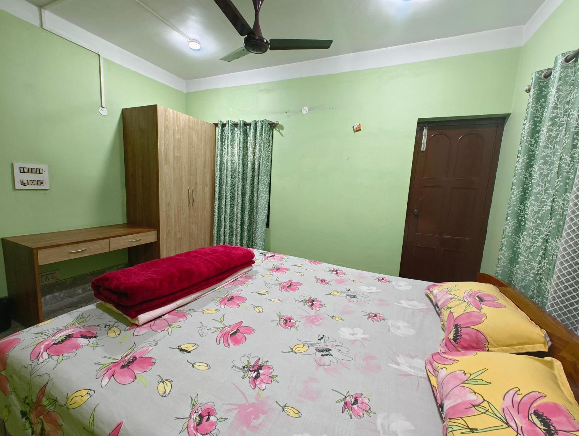 Anjali Homestay - 10 Mins From Airport Siliguri Exterior foto